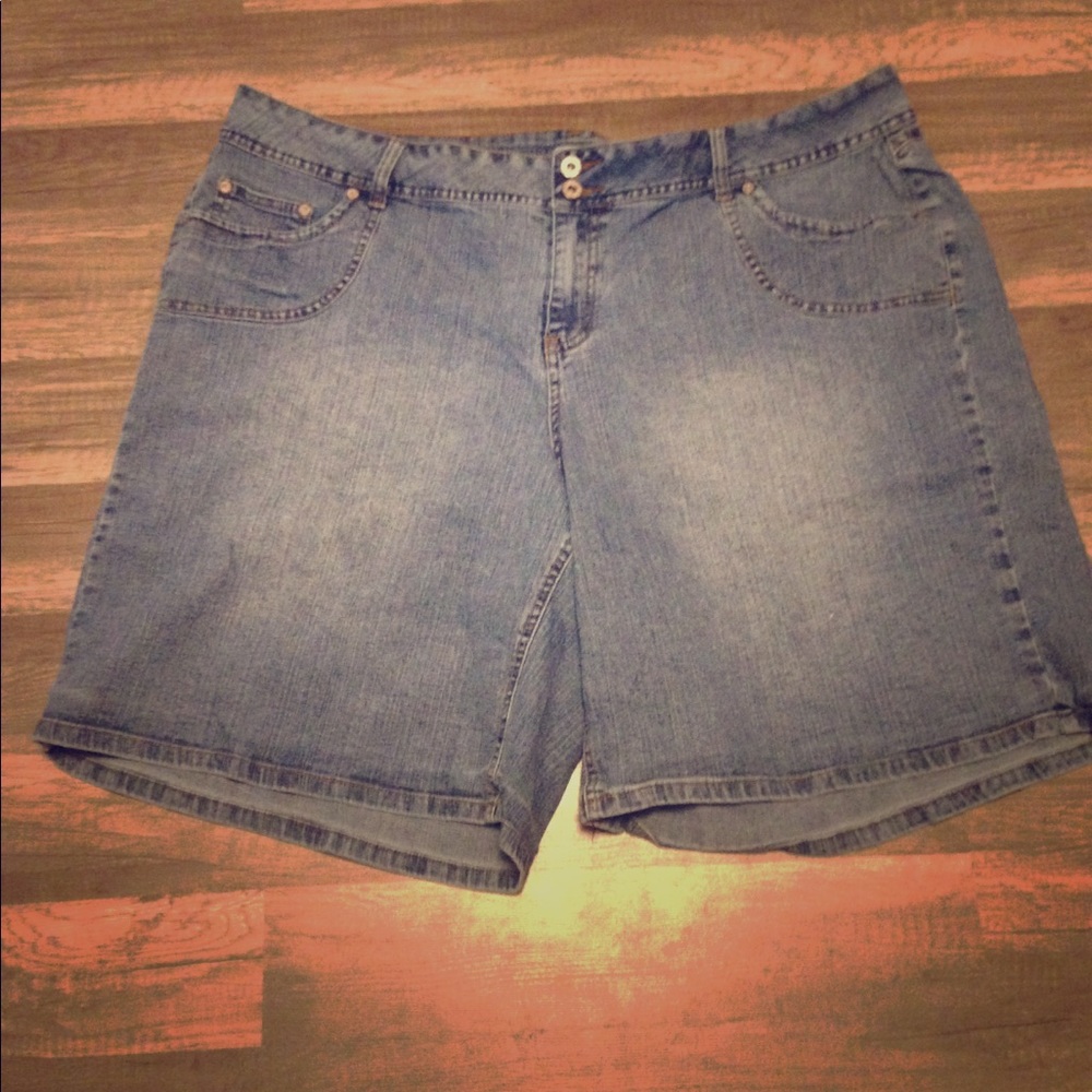 🛍SHORTS🛍